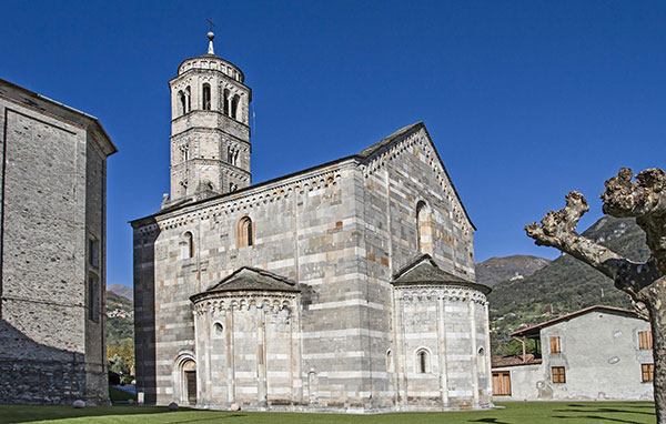 What to see and things to do in Gravedona, Lake Como. 