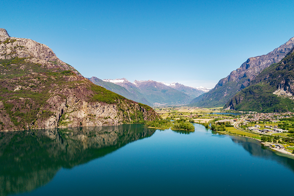 bird watching destination on lake como