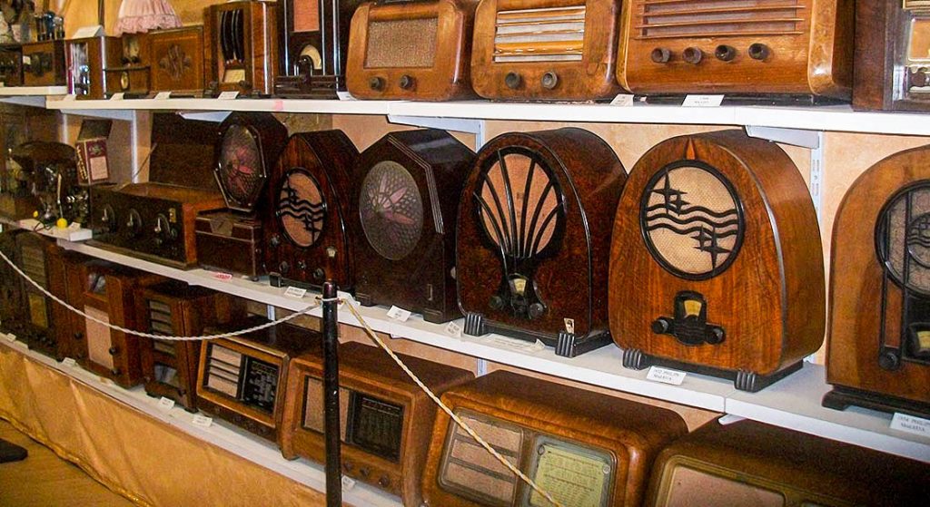 museum old radio in Bellano, lake como